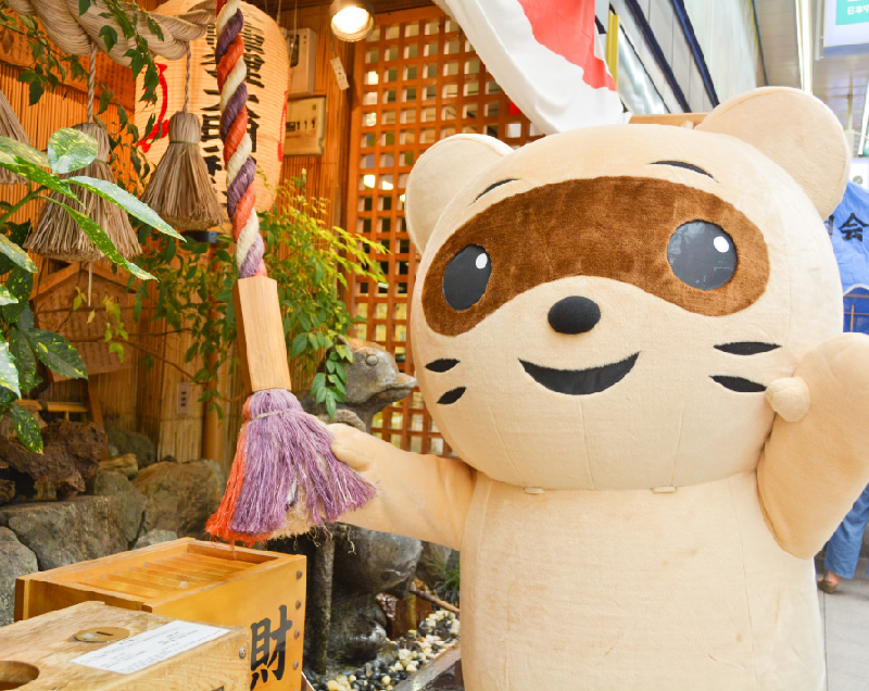 本陣狸大明神社